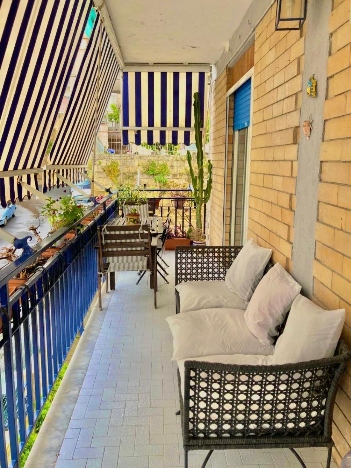 Benito'S Place Apartment Bacoli Ngoại thất bức ảnh